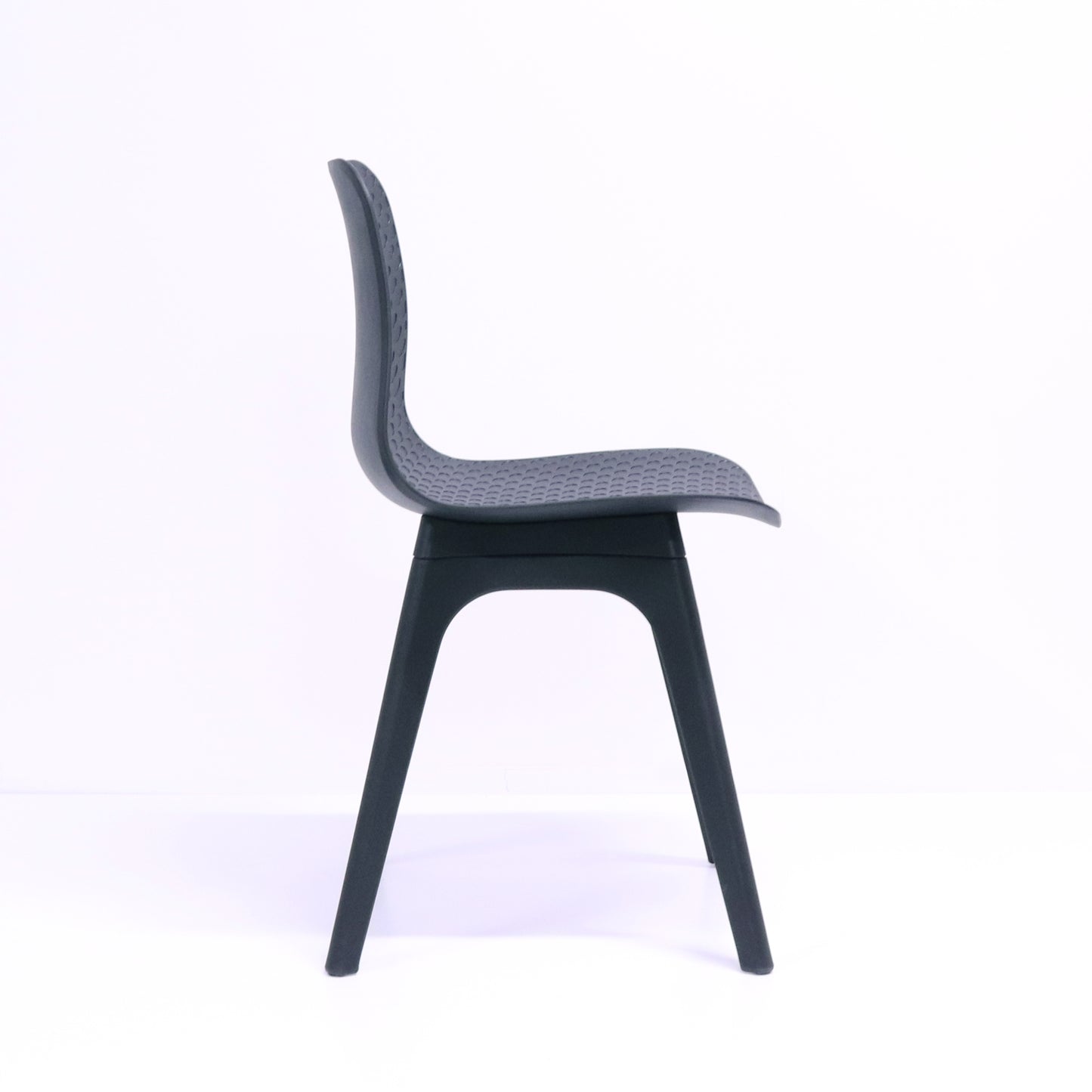 Lucid Chair - Plastic Base